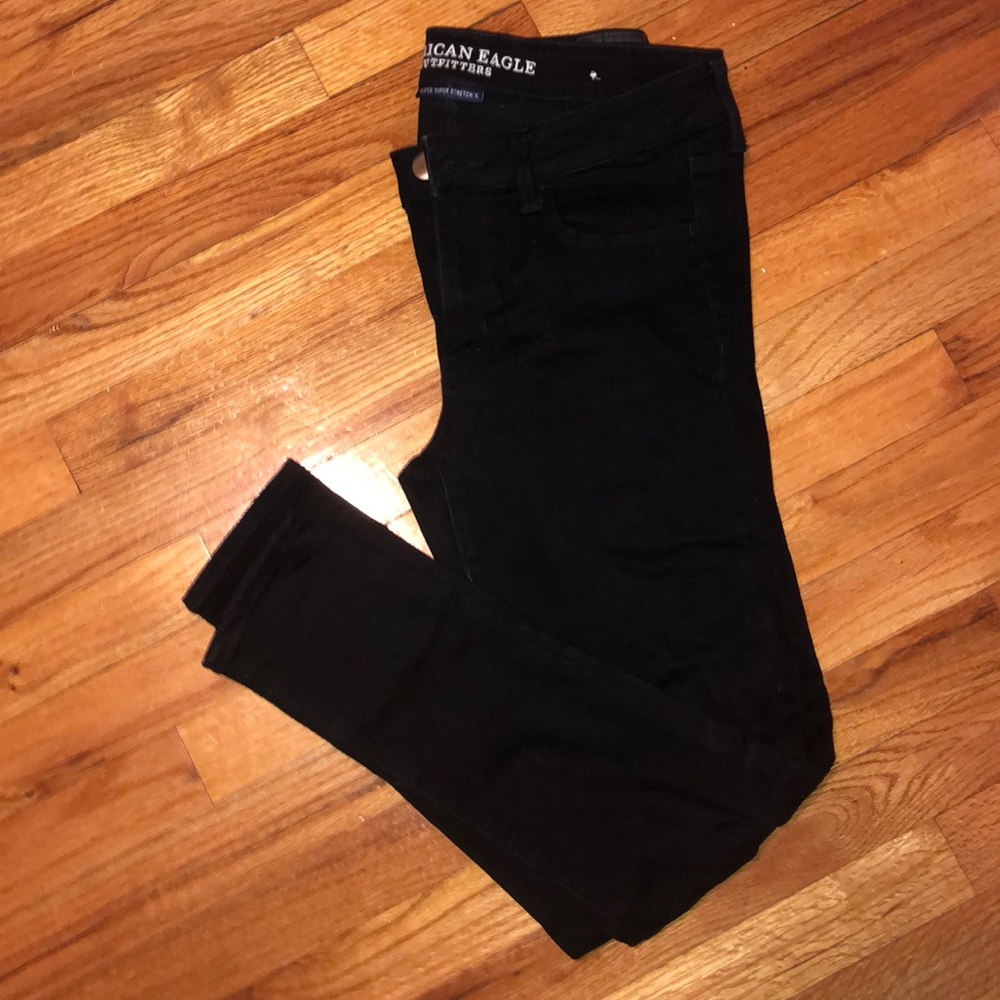 Black American Eagle jeans size 8